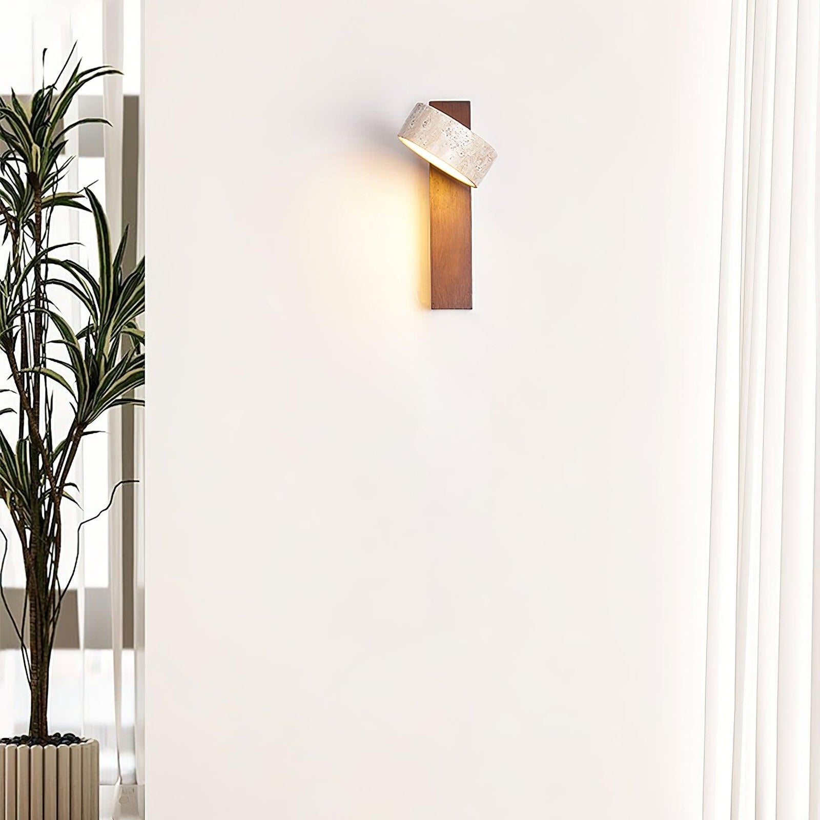 LumenAisle Væglampe | Minimalistisk Wabi-Sabi Inspiration | Naturligt Travertin & Træ | Energibesparende LED | Elegant Japansk Design | Beroligende Belysning Til Hjemmet | Nem Montering