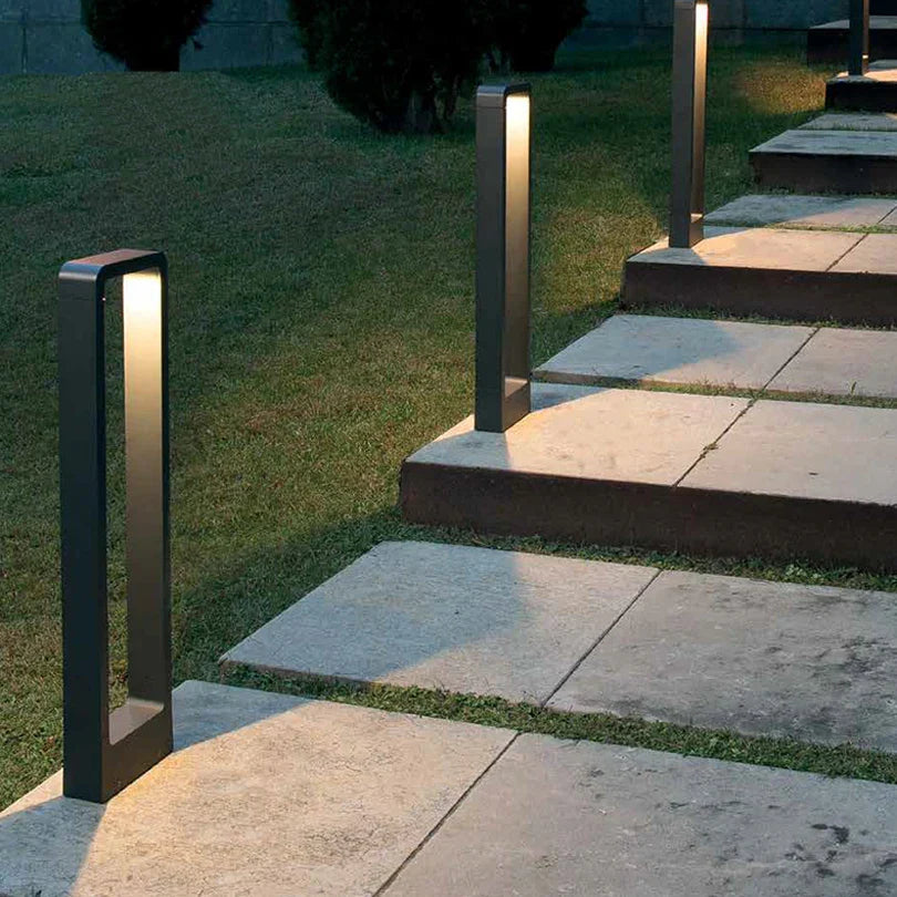 TerraLuxe | Moderne Udendørs Havelampe | Robust Aluminium | Vejrbestandig | Effektiv Havebelysning | Indkørsler & Stier | 15W | Elegant Design