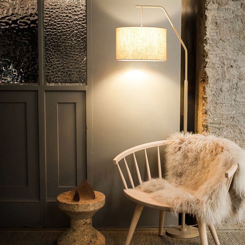 Lenivelle stilvolle Stehlampe | Modernes Design | Robuster Sockel | Ideal für Wohnzimmer oder Esszimmer | Effektive Beleuchtung | Langlebige