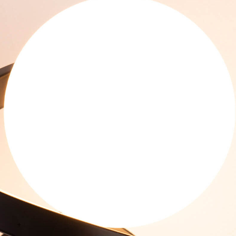 Buet LED-væglampe | Moderne stil | Energiøkonomisk | Sort og guld | 20x15cm | G9 fatning | 7W | Glas- og jernmaterialer | Til stue, soveværelse,