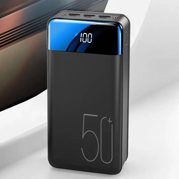 EnergyCore | Powerbank 50000mAh | Hurtig Opladning USB-C | Bærbar Oplader til Smartphone og Laptop | Kompakt Design Strømløsning