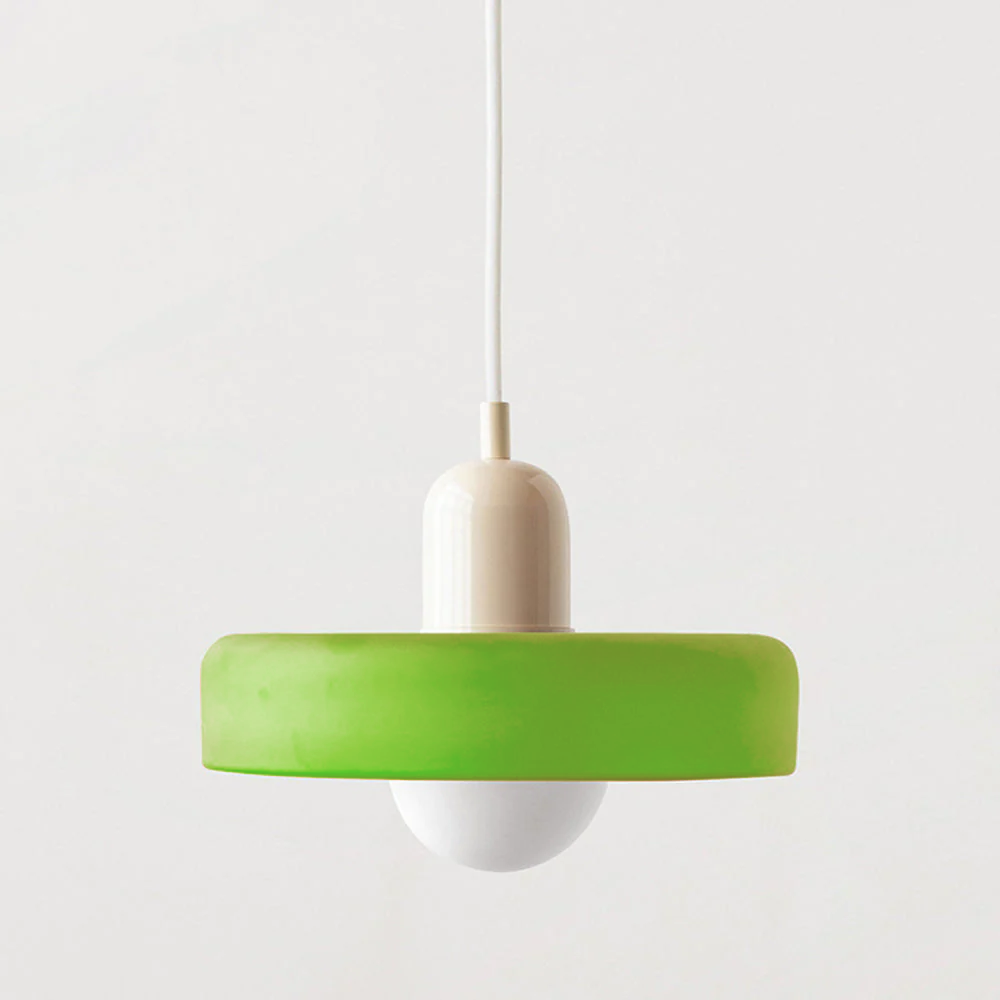 Bauhaus pendel | Farvet glas | Moderne design | Energibesparende lyskilde | Funktionel elegance | Ideel til stue og spisestue | Livlig touch | Elegant detaljeret belysning | Alsidig og stilfuld lampe