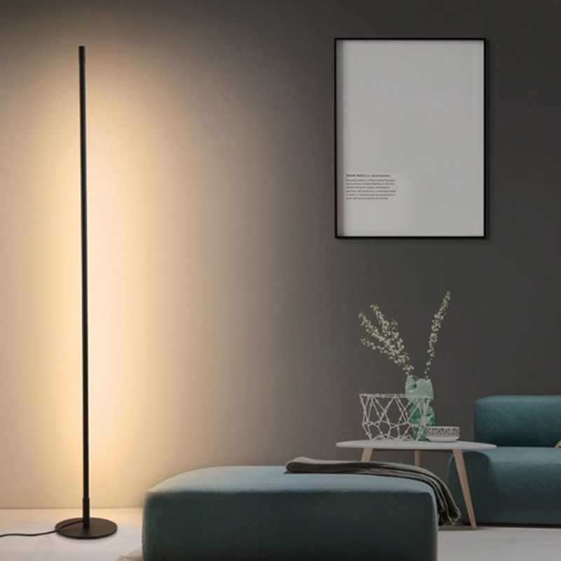 Linguto | Minimalistische Stehlampe | Modernes Design | Effektive Beleuchtung | Langlebige Materialien | Für Wohnzimmer, Schlafzimmer oder