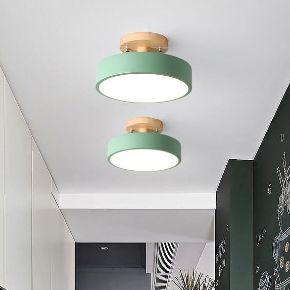 Design scandinave | Plafonnier LED rond | Cadre en bois | Éclairage moderne et élégant | Semi-encastré | Idéal pour salon, chambre et couloir