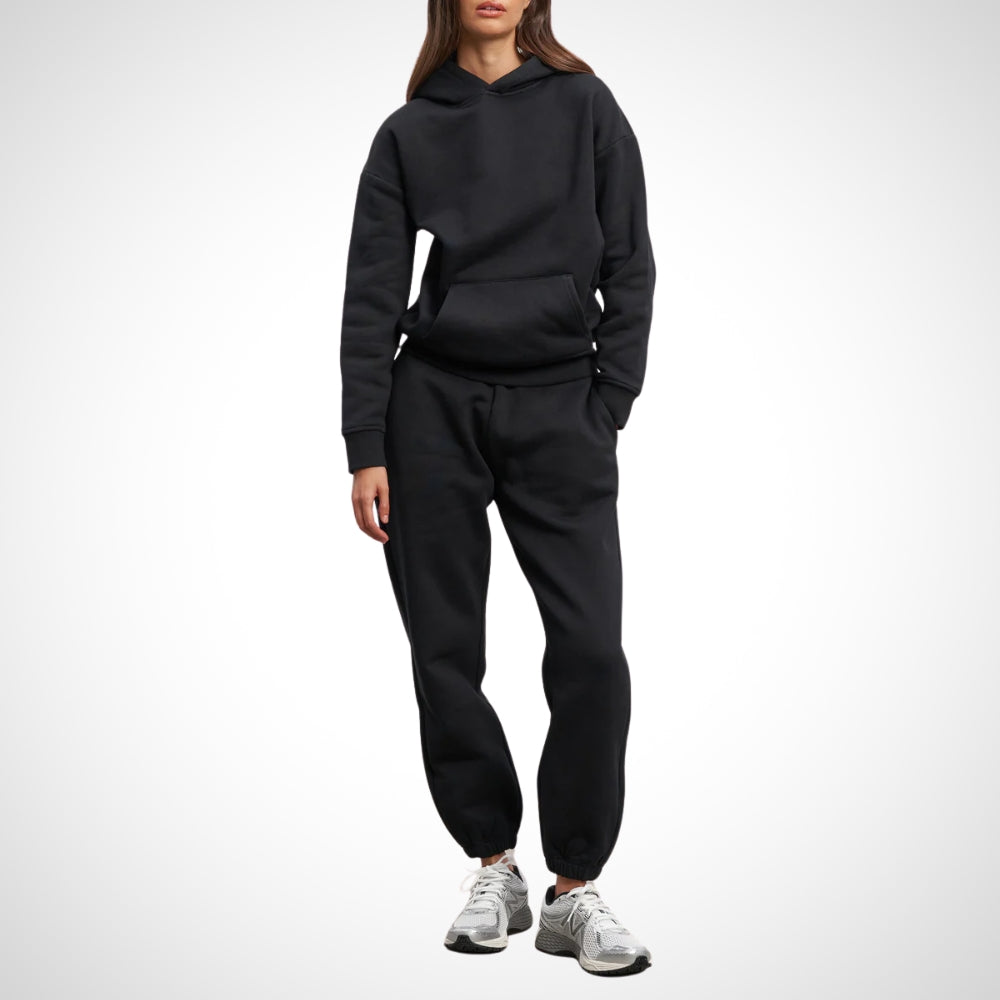 Urban Jogger Set til kvinder | Blød bomuldstræningsdragt med hoodie og joggingbukser | Justerbar hætte & kængurulomme | Elastisk taljebånd & sidelommer | Fås i trendy farver | Alsidig aktivbeklædning
