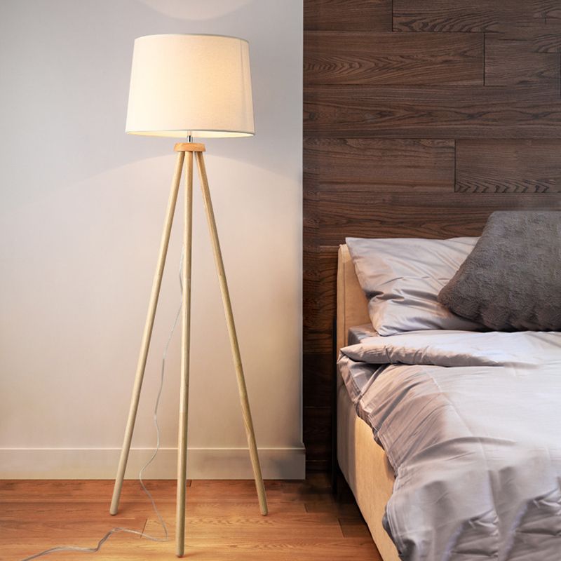 Stilvolle Velensia Stehlampe | Modernes Design | Effektive Beleuchtung | Langlebige Konstruktion | Perfekt für Wohnzimmer, Schlafzimmer oder
