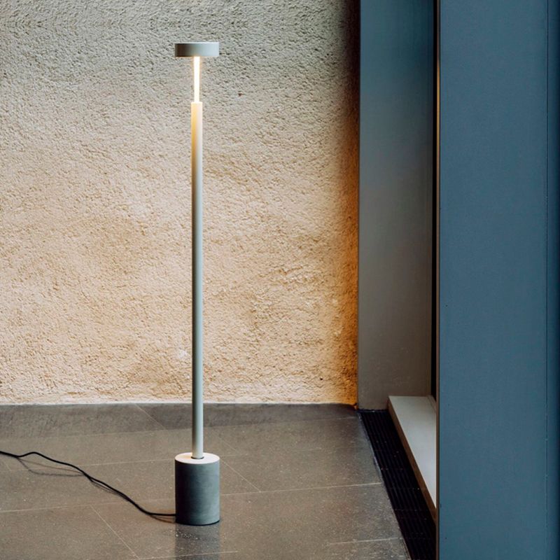 Klassisches Bodenlicht | Verstellbar | Schwarz/Weiß/Grau | LED Licht | Metall und Acryl Material | Modernes Design | Perfekt für Wohnzimmer,