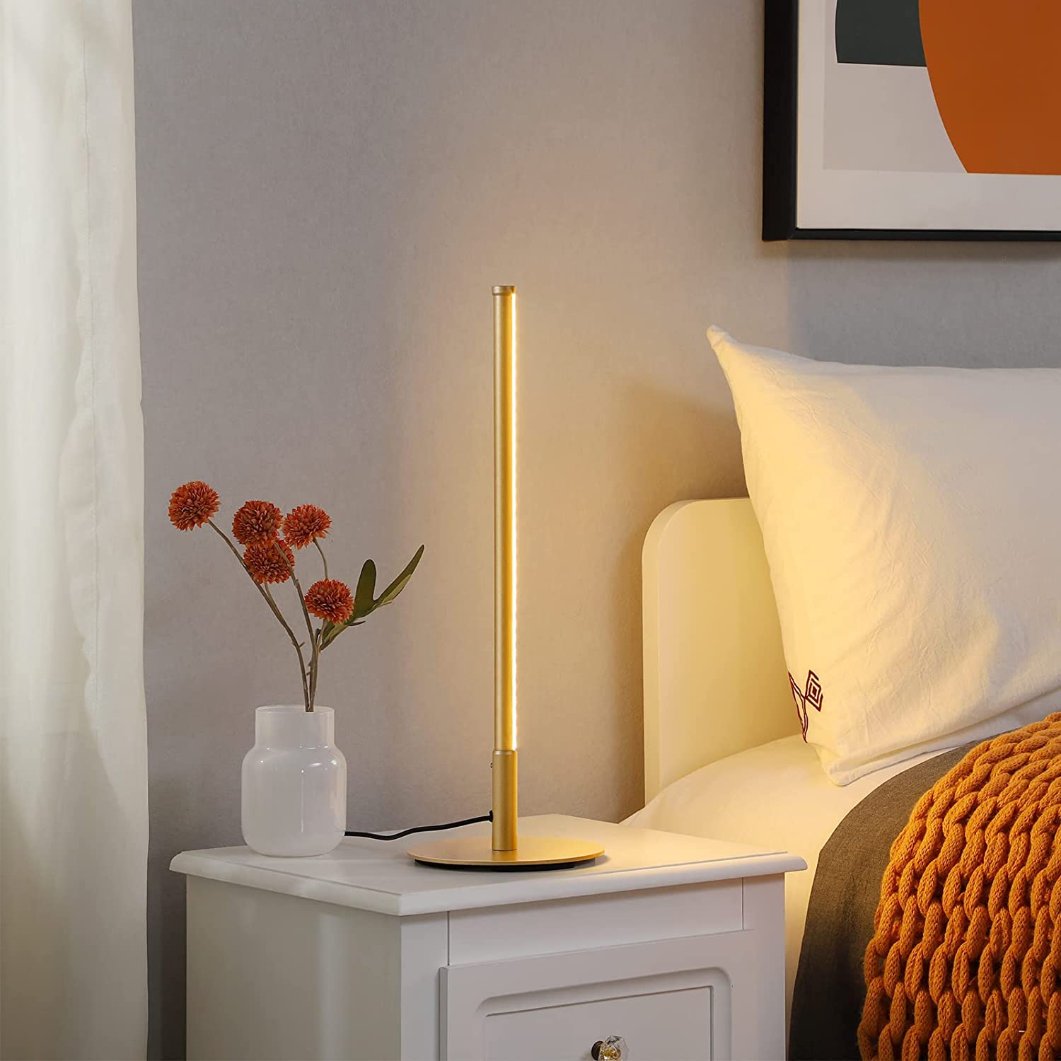 Lampe de table dorée minimaliste | Lumière LED | Contrôle tactile | Températures de couleur réglables | Dimmable 6W | Design moderne | Économe en