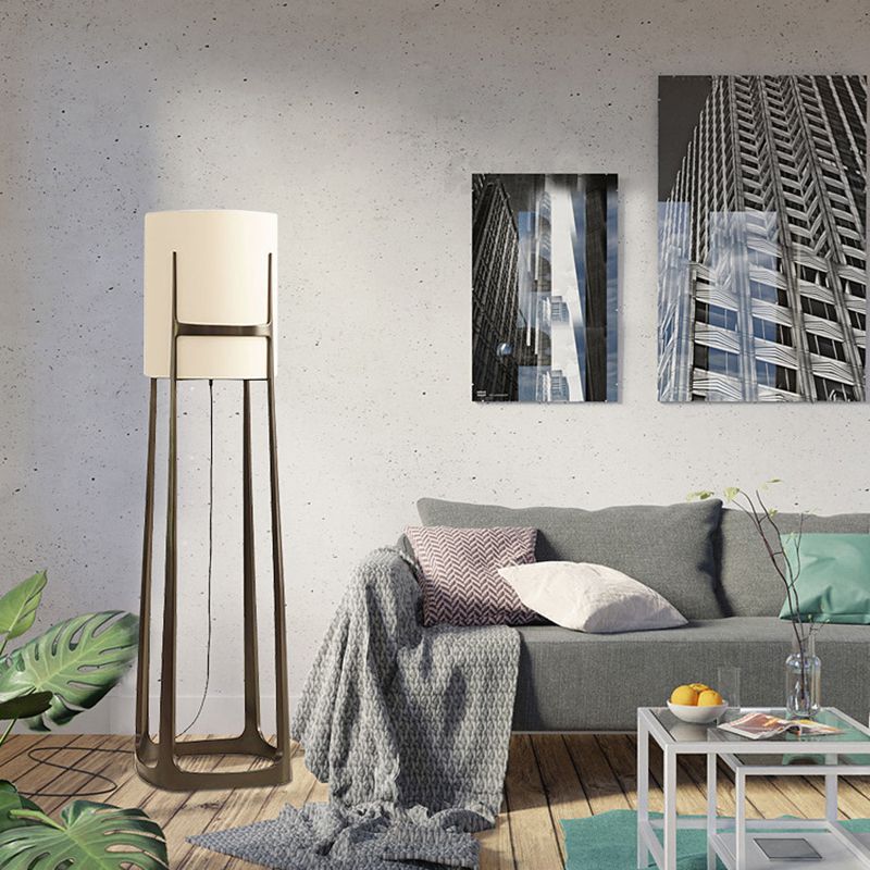 Zanethia | Moderne Stehlampe | Stilvolles Design | Hohe Qualität | Minimalistische Beleuchtung | Eleganter offener Rahmen | Einfache Installation