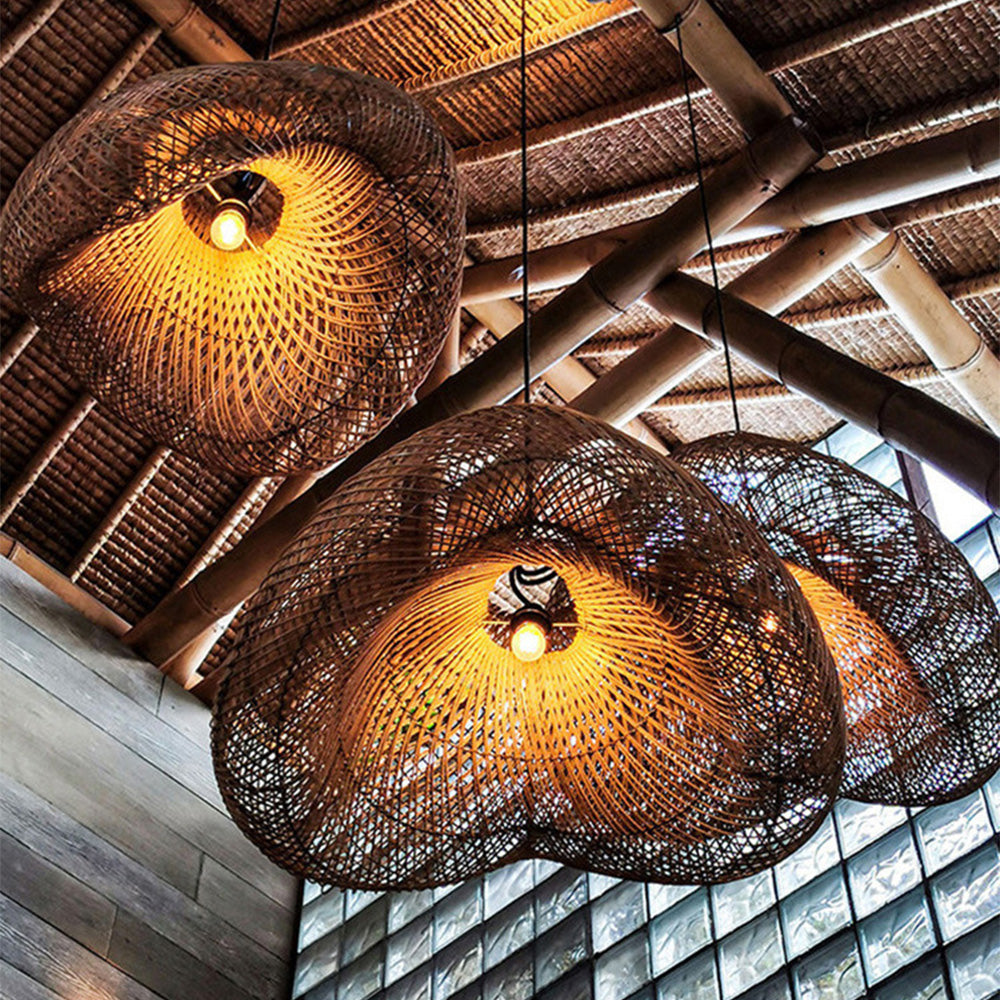 Bauhaus-inspirierte Deckenlampe | Handgefertigtes wolkenförmiges Design | Rattan & Eisen | Elegante Beleuchtung für moderne Häuser | E27 Fassung