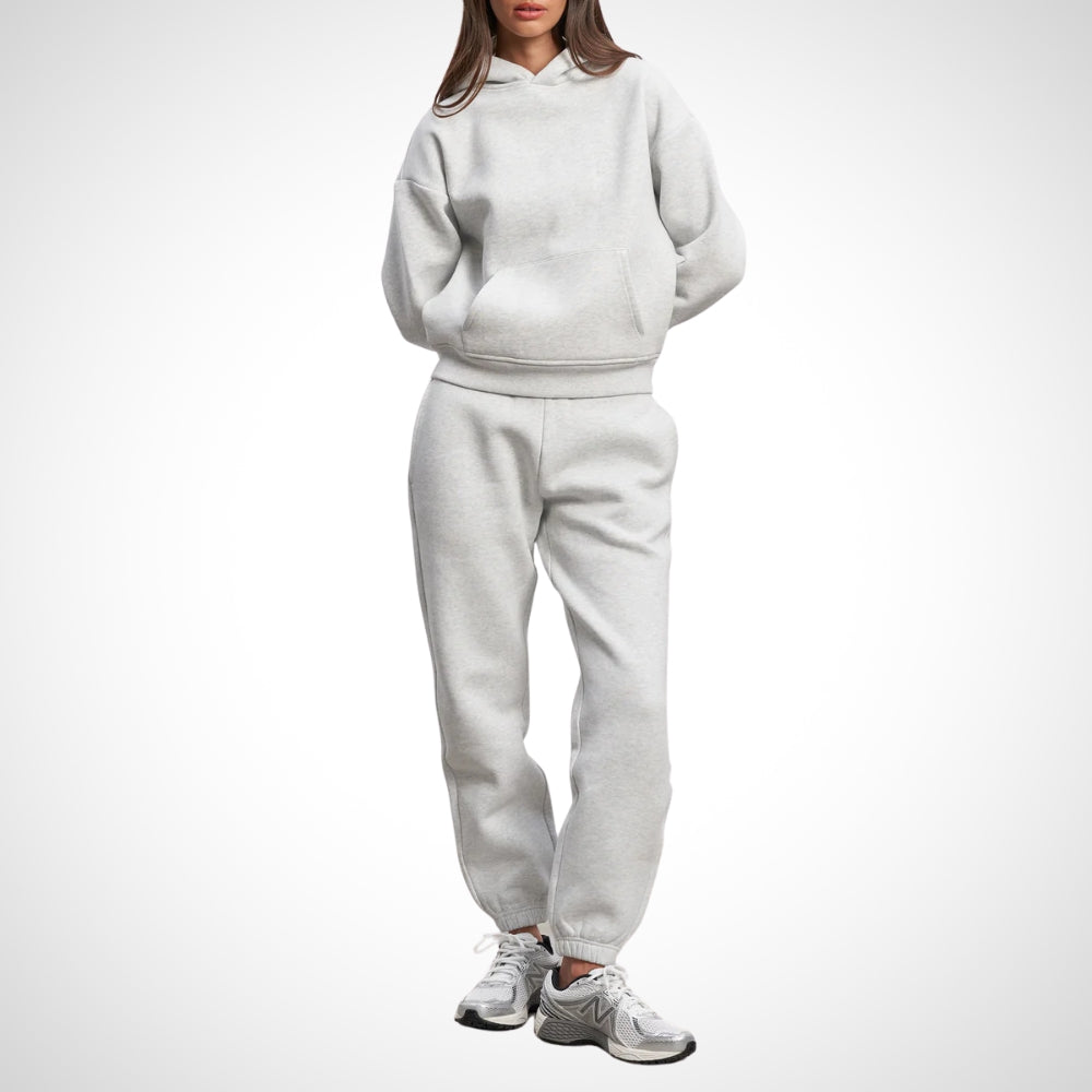 Urban Jogger Set til kvinder | Blød bomuldstræningsdragt med hoodie og joggingbukser | Justerbar hætte & kængurulomme | Elastisk taljebånd & sidelommer | Fås i trendy farver | Alsidig aktivbeklædning
