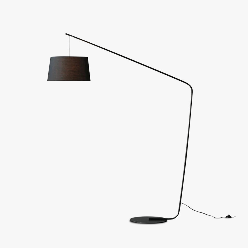 Pelario | Moderne und Stilvolle Stehlampe | Schlankes Design | Ideal für Wohnzimmer und Büro | Robuste Konstruktion | Effektive