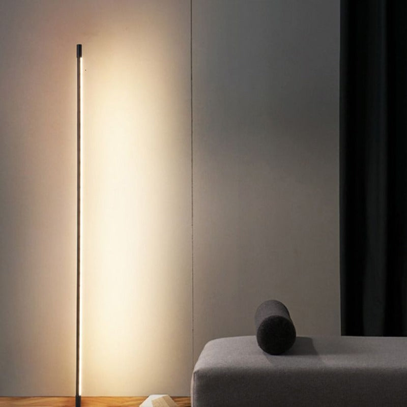 Linguto | Minimalistische Stehlampe | Modernes Design | Effektive Beleuchtung | Langlebige Materialien | Für Wohnzimmer, Schlafzimmer oder