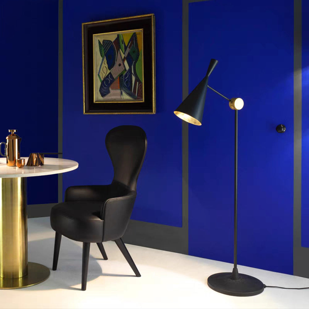 Dorviana Stehlampe | Modernes Design | Verstellbarer Lampenkopf | Robuster Rahmen | Minimalistischer Stil | Hohe Qualität | Perfekt für Wohnzimmer