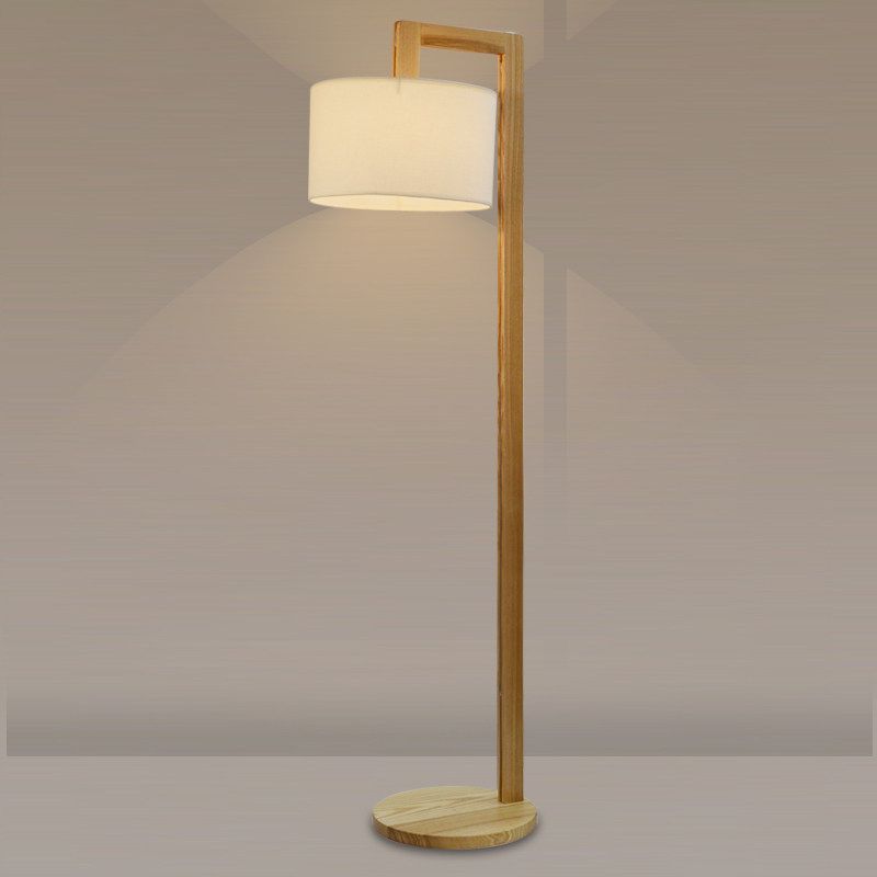 Ozawa | Stehende LED-Lampe | Winkearm | Beigefarbenes Holz | Modernes Design | Innenbeleuchtung | Schlafzimmer &