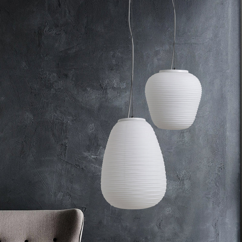 Marie | Moderne loftlampe | Ribbet glas | 1 Lyskilde | Hvid ramme | E26/E27 montering | Elegant pendel | Indendørs belysning | Alsidig