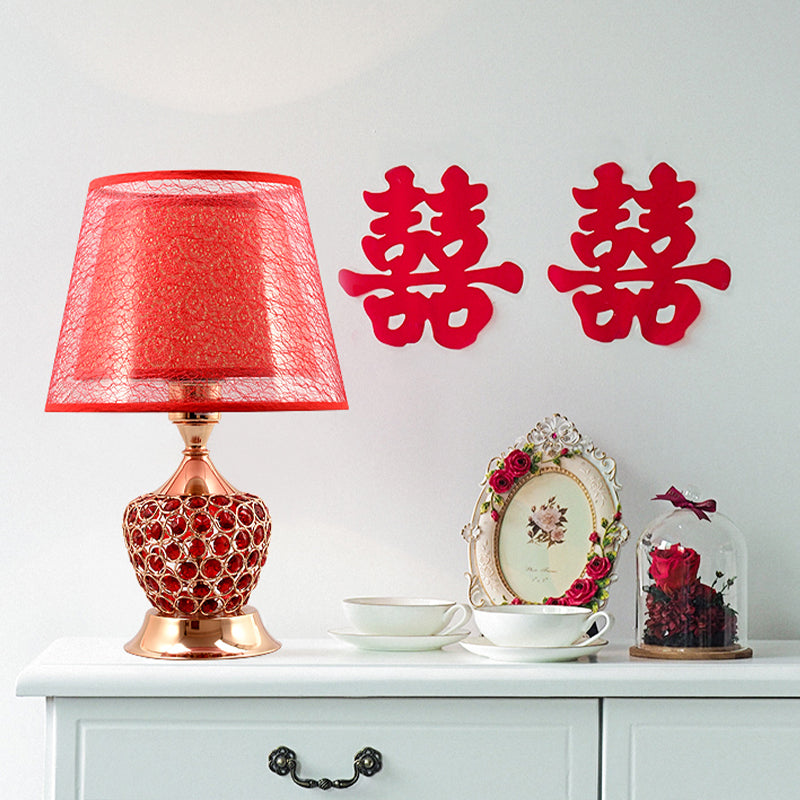 Lampe de table en cristal | Élégante forme d'urne | Double abat-jour empire en rouge et or | Cristal et tissu de haute qualité | Compatible avec