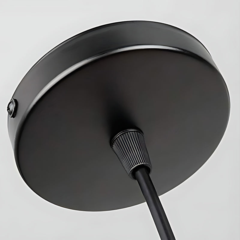 Sort LED jernlampe | Retro industriel design | Justerbar højde | Velegnet til spisestue og køkken | Diameter 18-40 cm | Varmt hvidt lys | Moderne