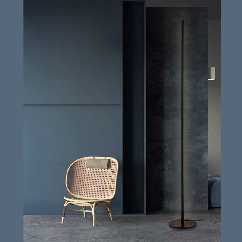 Linguto | Minimalistische Stehlampe | Modernes Design | Effektive Beleuchtung | Langlebige Materialien | Für Wohnzimmer, Schlafzimmer oder