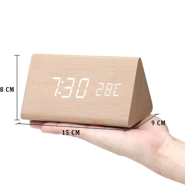 Trælook Vækkeur | LED Display | Stemmestyring | Temperaturvisning | Justerbar Lysstyrke | Op til 3 Alarmer | 7x15x4 cm | Ideel til Soveværelset