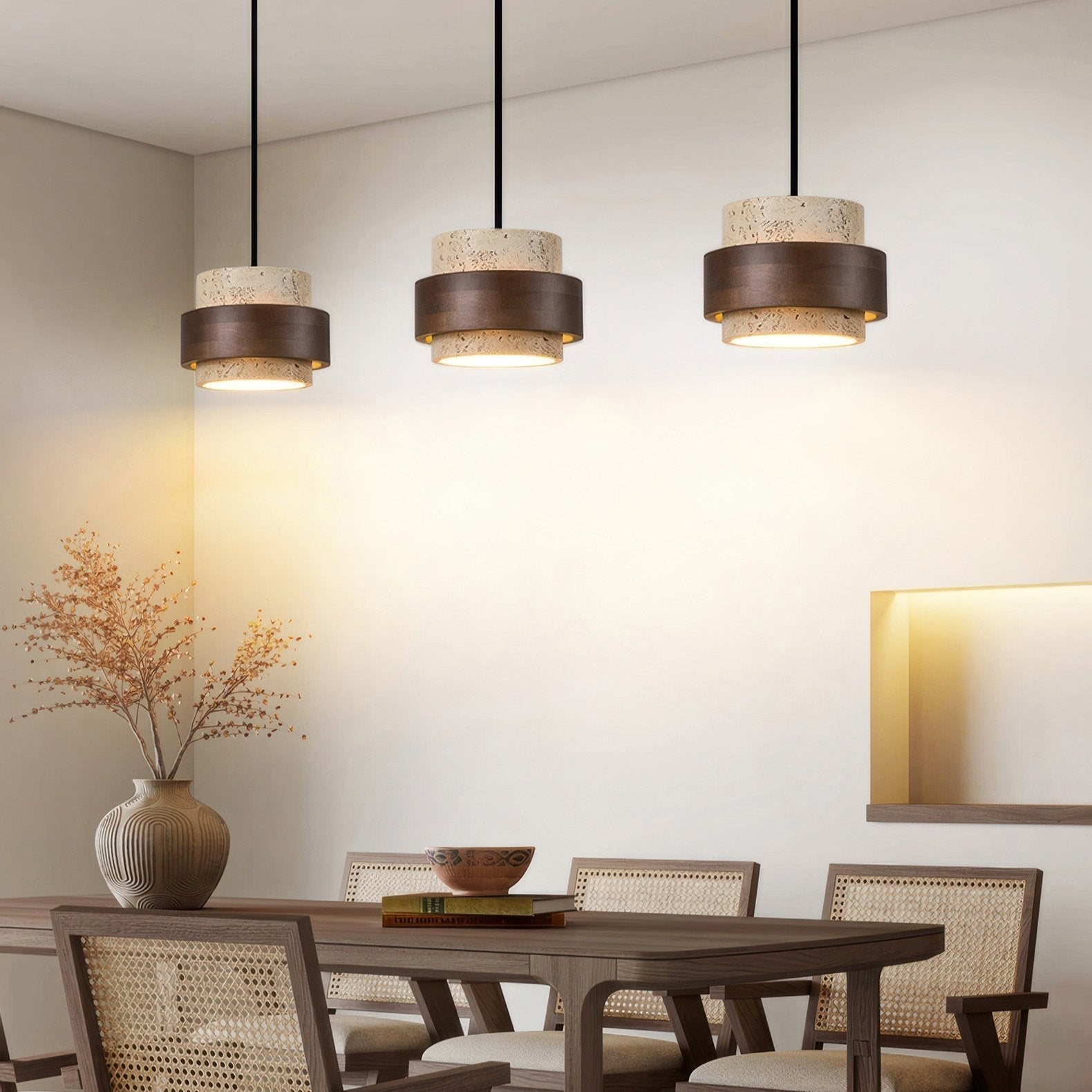NOVASTONE | Elegant Loftbelysning til Stilfulde Rum | Skulpturelt Design i Eksklusive Materialer