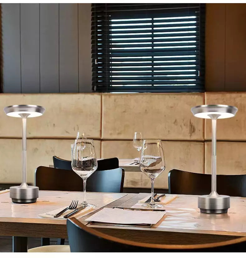 Lampe de bureau LED Bailey | Dimmable avec capteur tactile | Sans fil & étanche IP66 | Aluminium | Couleur de lumière réglable | Batterie