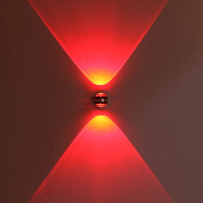 Luminoir | Elegante LED Wandleuchte | Kristall & Metall | Energieeffizient | 3000K Warmweiß | 8W | 35x15x10 cm | Modernes Design | Perfekt für