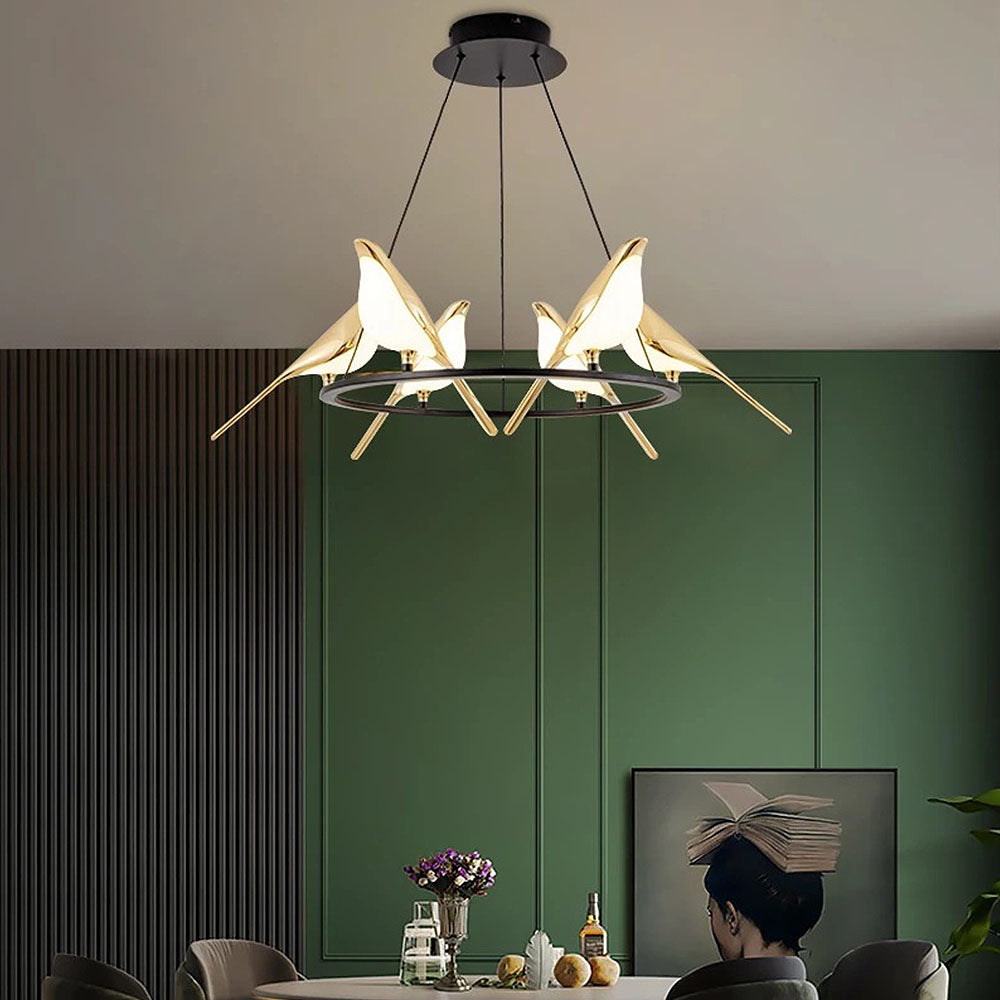 Hänglampa | Kreativa fåglar LED-girlang | Fågelmotiv | Justerbar längd | Guld | 30 cm - 121 cm diameter | Metall + akryl | Inbyggd LED | Matsal, vardagsrum, sovrum | 110-120 V | Torr plats