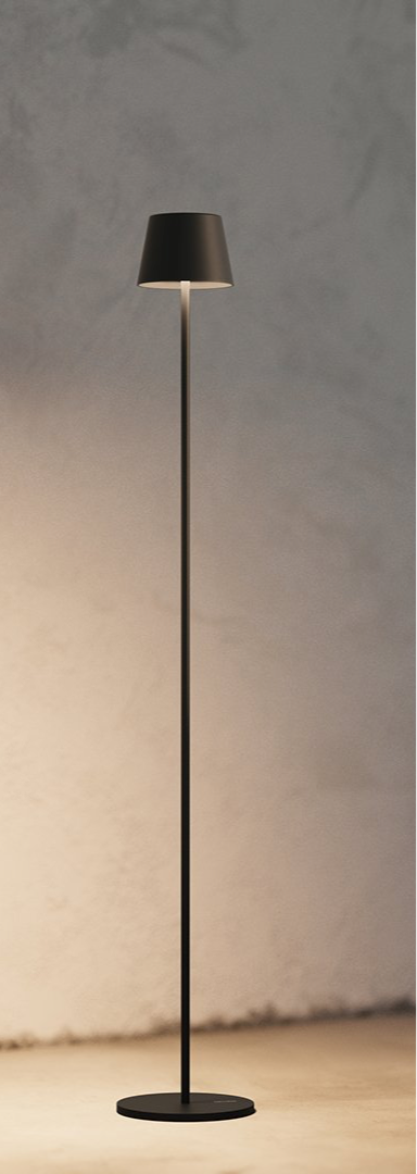 Design gulvstander | Justerbar lysstyrke | Elegant belysning til hjemmet | Premium materialer | Passer til moderne og klassiske