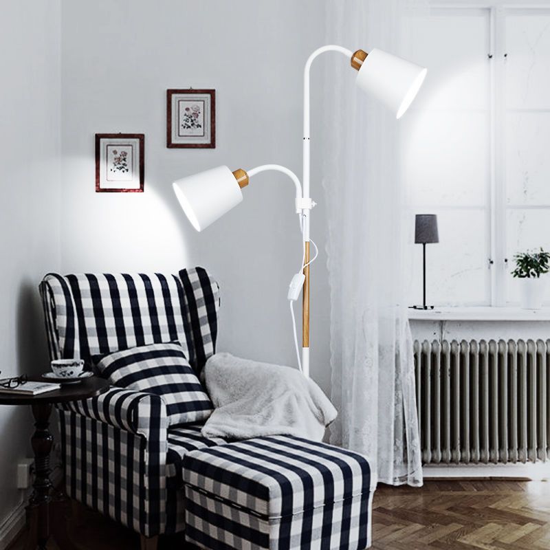 Raventis | Moderne Stehlampe | Justierbare Lampenschirme | Schlankes Design | Flexible Beleuchtung | Stilvolle Einrichtung | Ideal für