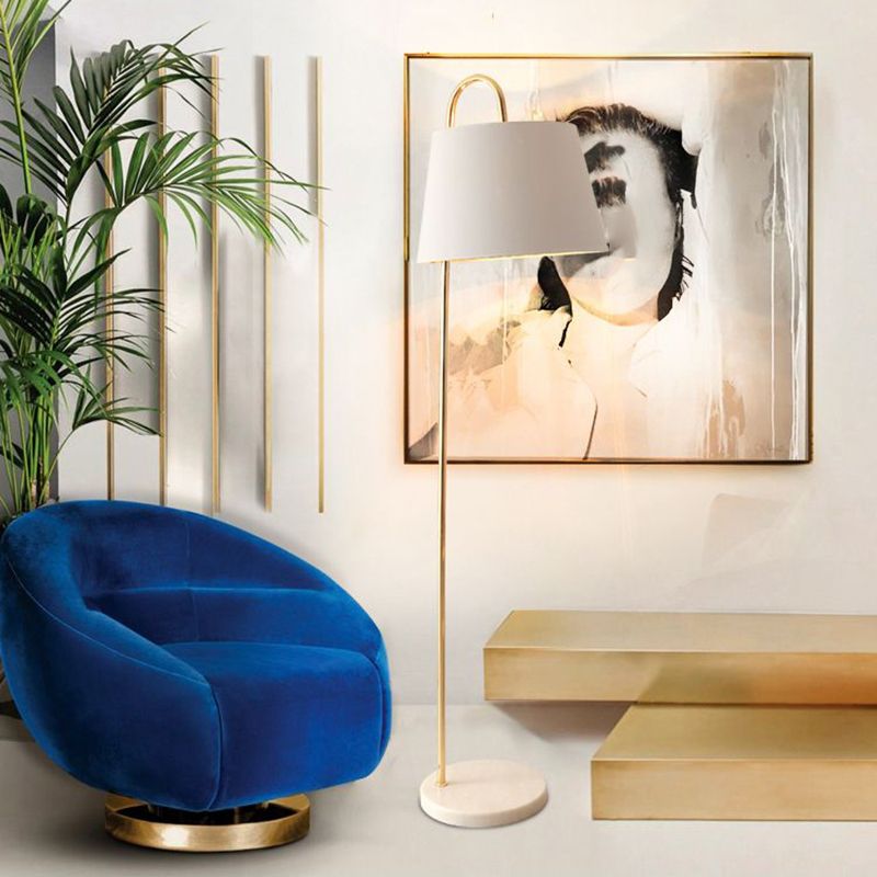 Torviana Stehlampe | Modernes Design | Effektive Beleuchtung | Langlebiges Material | Für Wohnzimmer, Schlafzimmer & Büros | Elegante und praktische