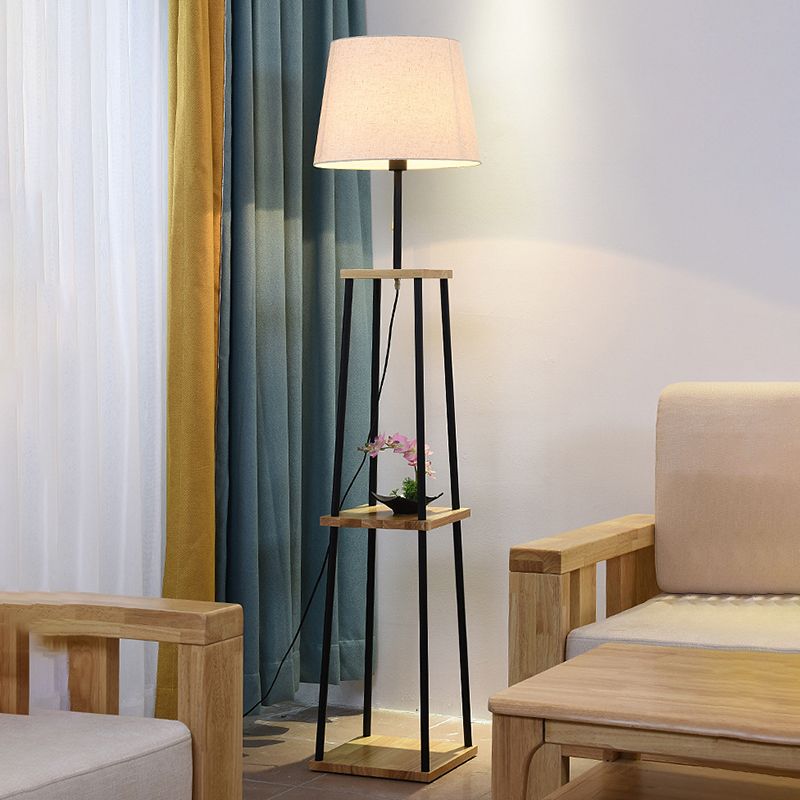 Moderne Stehlampe mit Regalen | Savionia | Praktische Aufbewahrung | Elegante Beleuchtung | Robuste Konstruktion | Wohn- und Schlafzimmerfreundlich