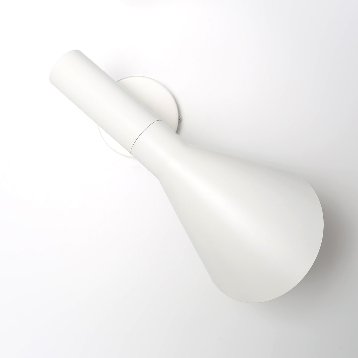 Brady Modern LED-vägglampa | Justerbar | Svart finish | Perfekt för matsal, vardagsrum eller sovrum | Inomhusbelysning | Vridbar design | Energieffektiv LED | Metallkonstruktion