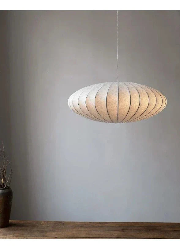 LumiSier | Couronne Suspendue en Soie Exclusive | Cristal & Soie | Pour une Atmosphère Luxueuse | Éclairage de Plafond Intérieur | Design