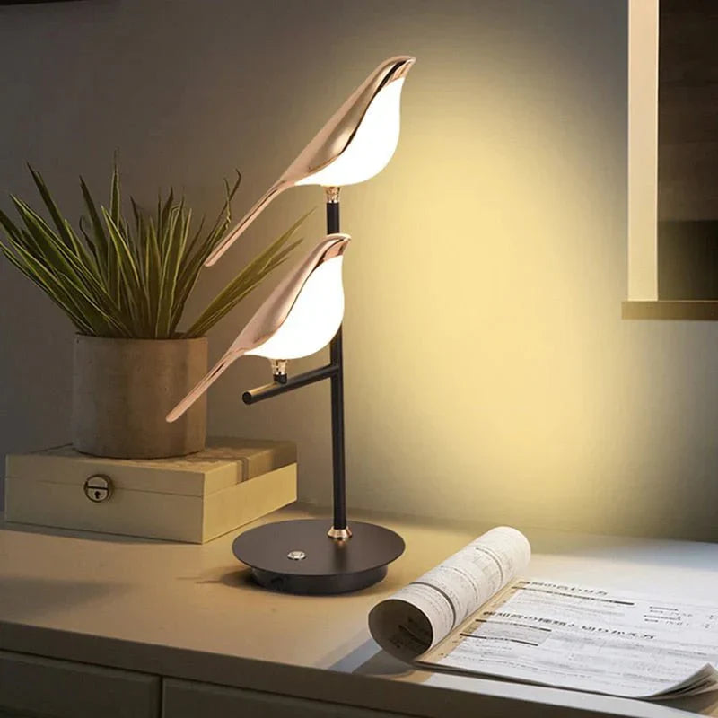 Chiriya Luminoir | Lampe de table LED en forme d'oiseau | Design moderne | Éclairage polyvalent | Haute qualité | 20W | 53 cm de hauteur | Parfait