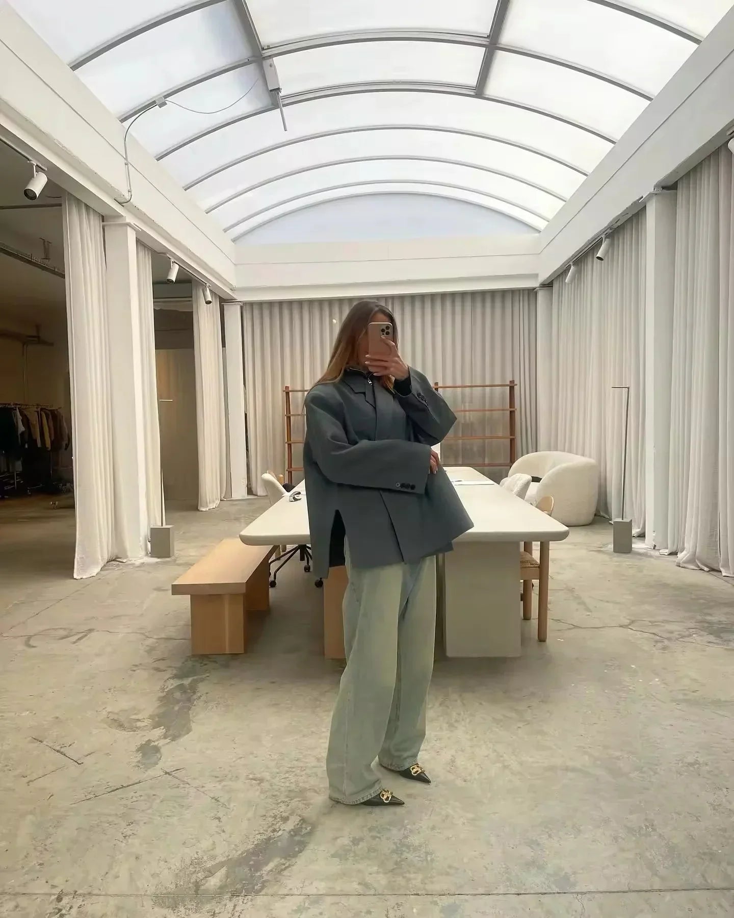 Zoey Jacke | Trendy Oversized Look | Unik Twist | Hochwertiges Material und Komfort | Vielseitig für Alltags- und Geschäftsgebrauch | Mehrere Farben