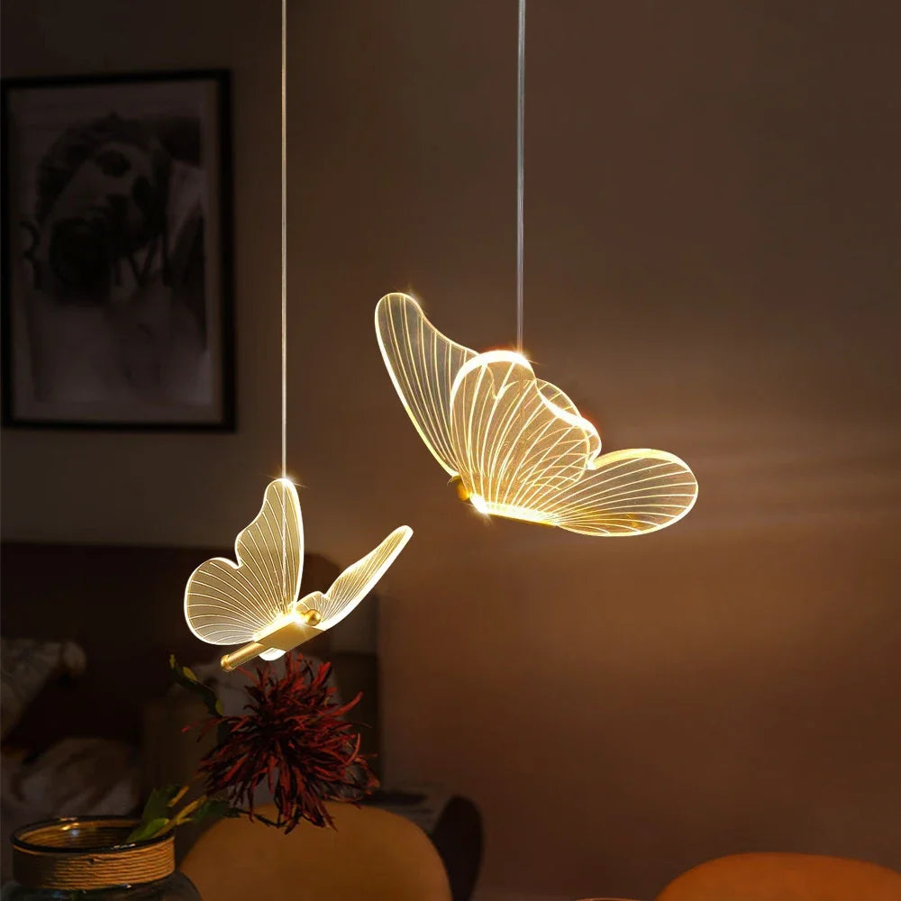 Lampe LED Sommerfugl | Verre & Métal | Éclairage Élégant | Atmosphère Enchantée | Design Unique Papillon | Lumière LED Douce | Intérieur Moderne