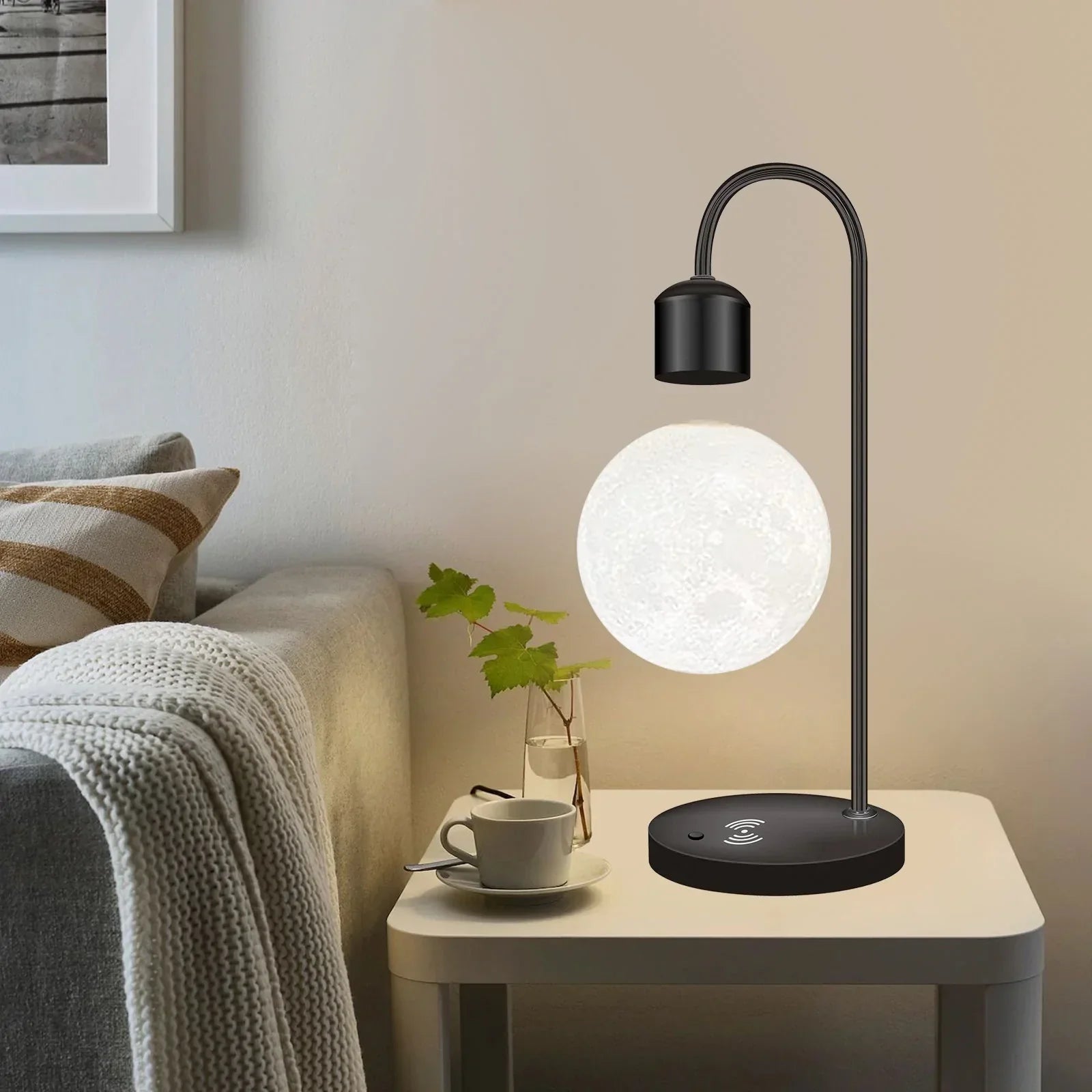 Lampe Lune Flottante | Recharge Sans Fil | Base Magnétique | LED | Design Moderne | Inspiration Vintage | 37 cm de Hauteur | Bois & Aluminium