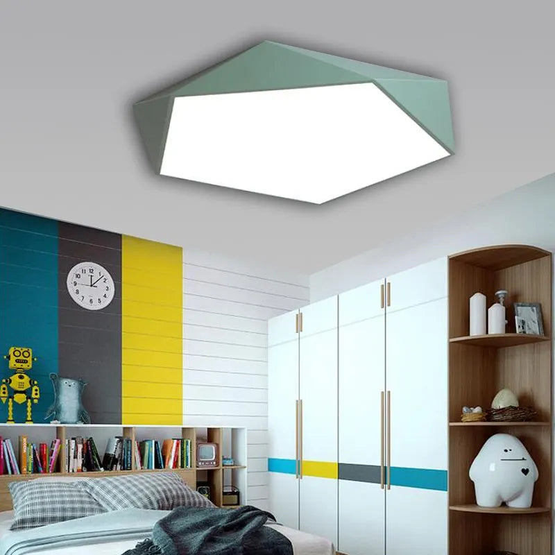 LuminaPolygon Loftbelysning | Moderne Femkantet LED | Nutidigt Design | Jern og Akryl | 220V