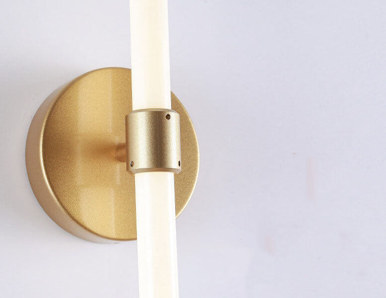 Minimalistische LED Wandleuchte | Modernes Design | 1 Licht | Schwarz & Gold | Metall und Acryl | 60 cm hoch | Geeignet für Schlafzimmer, Wohnzimmer,