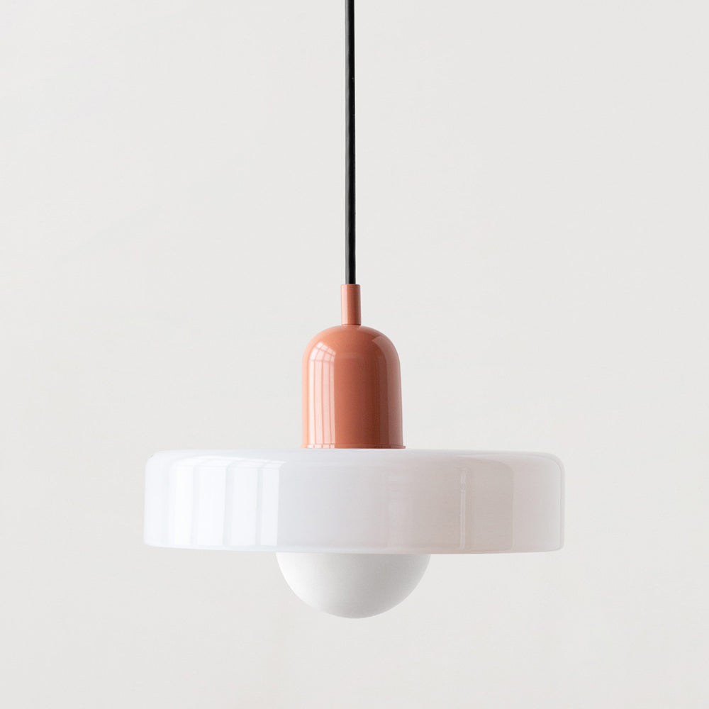 Bauhaus pendel | Farvet glas | Moderne design | Energibesparende lyskilde | Funktionel elegance | Ideel til stue og spisestue | Livlig touch | Elegant detaljeret belysning | Alsidig og stilfuld lampe