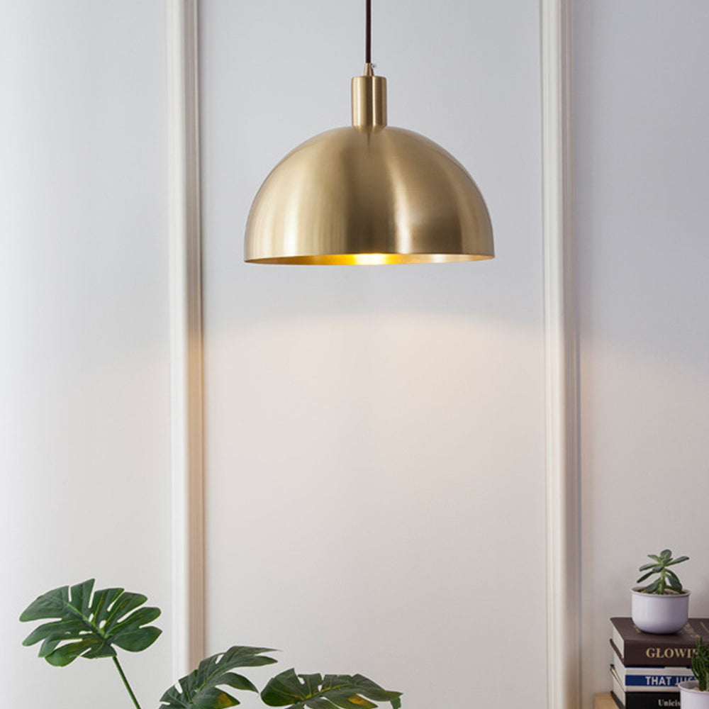 Lampa sufitowa z mosiądzu inspirowana stylem vintage | Kształt kopuły | Styl Mid-Century Modern | Regulowana długość kabla 150 cm | Gniazdo E26/E27