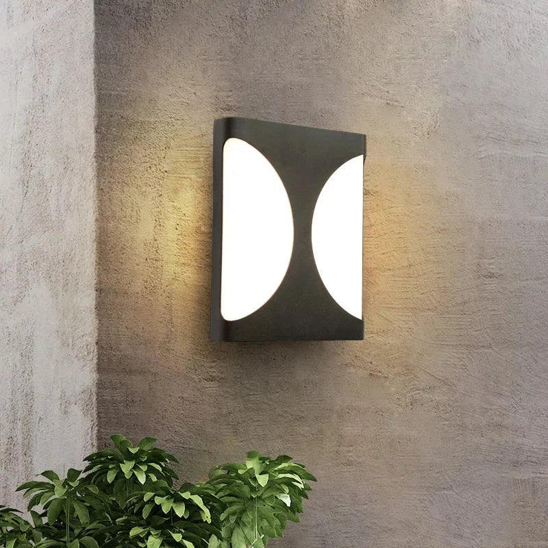 AquaLumen | Lampe LED extérieure résistante aux intempéries | Design moderne | Étanche IP65 | Idéale pour jardin, terrasse et balcon | Installation