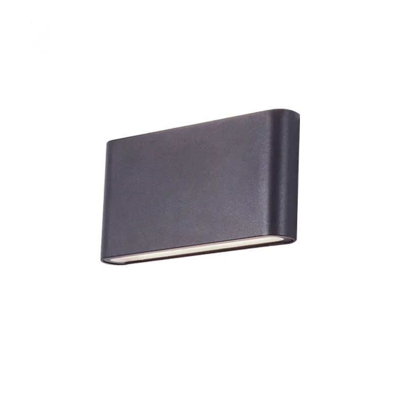 LumiLux LED-vägglampa för utomhusbruk | Vattentät design | Energibesparande | Modern stil | Uteplats- och trädgårdsbelysning | Enkel installation | Starkt ljus | Mått 100x300 mm | Klar glasskärm