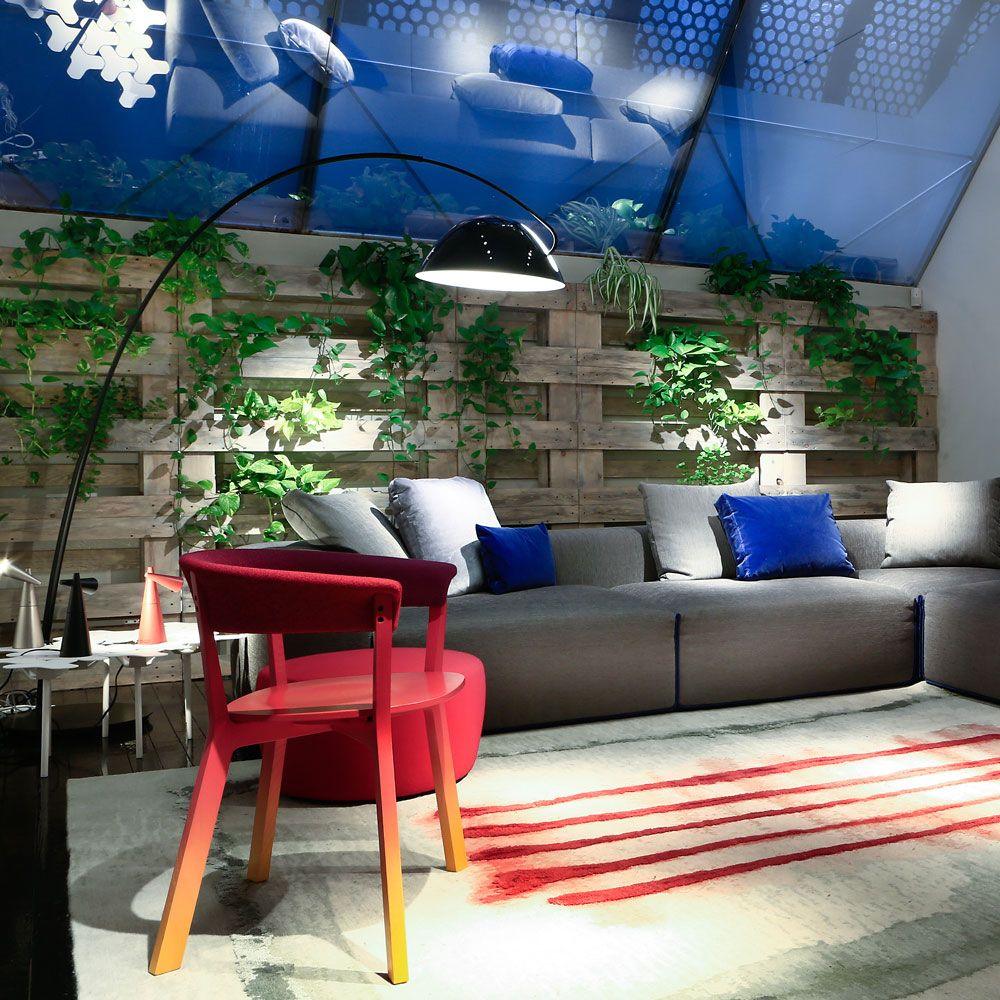 Skandinavische Stehlampe | Flexibler Rotierender Schirm | Schlankes Metall-Design | LED/Edison Kompatibel | UL, ETL, CE Zertifiziert | Verstellbarer