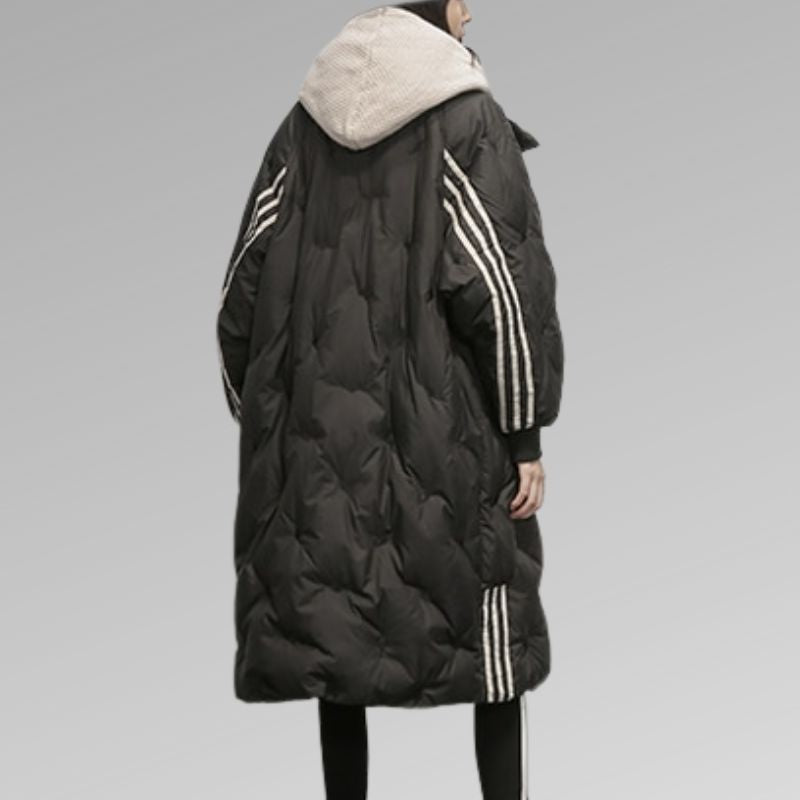 Romy | Langforet Vinterfrakke til Kvinder | Sort | Elegant og Varmeisolerende | Vejrbeskyttende Design | Størrelse S-3XL