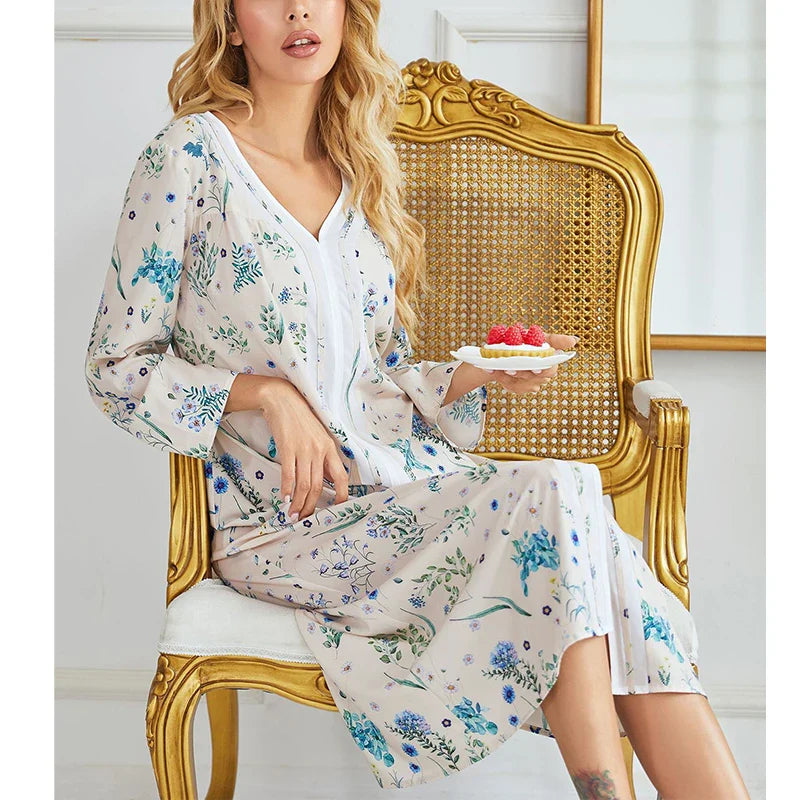 CottonLuxe Plus Size | Langærmet Natskjole | 100% Bomuld | Stilfuldt Print og Slid | Komfortabel og Åndbar | Naturlig Pasform | Ideel til Alle Årstider