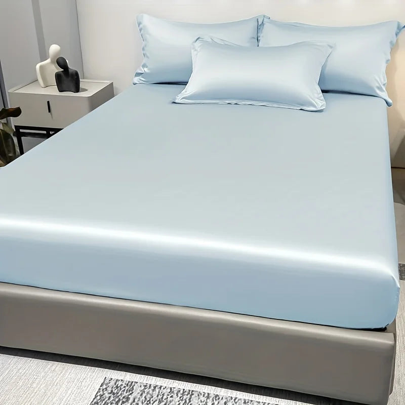 Luksus IceSatin Satinlagen | Silkeblød Komfort | Elastiske Kanter | Kølende Premium Is-Silke | Elegant Design | Perlehvid, Dybblå, Blød Grå, Kulfri Sort | Nem Vedligeholdelse | Sikker Pasform
