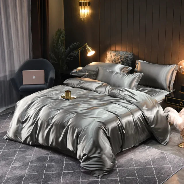 SilkComfort | Højkvalitets 100% Silke Dyne | Temperaturregulerende Luksus Sengetøj | Elegant Ensfarvet Design | Komfortable Dynebetræk