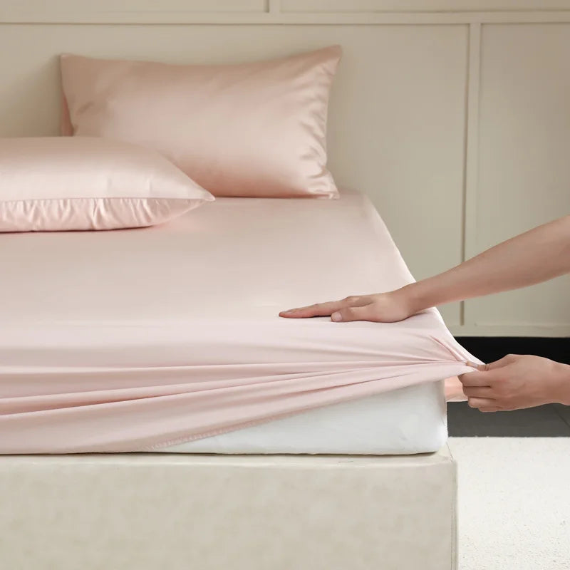 PureSilk | Lagen i Mulberry Silke | Naturligt Kølende og Blødt Sengelinned | Eksklusiv Luksus | Perfekt Pasform og Stil | Fugttransporterende og Hudvenlig Sovekomfort | Elegante Farver | Hjem og Indretning